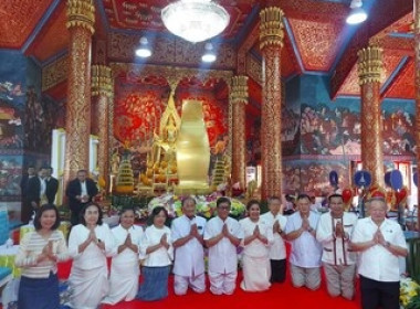 ร่วมพิธีเจริญพระพุทธมนต์และแสดงพระธรรมเทศนา ... พารามิเตอร์รูปภาพ 4